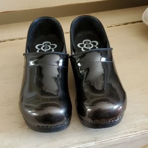 Sanita Professional clog size 40